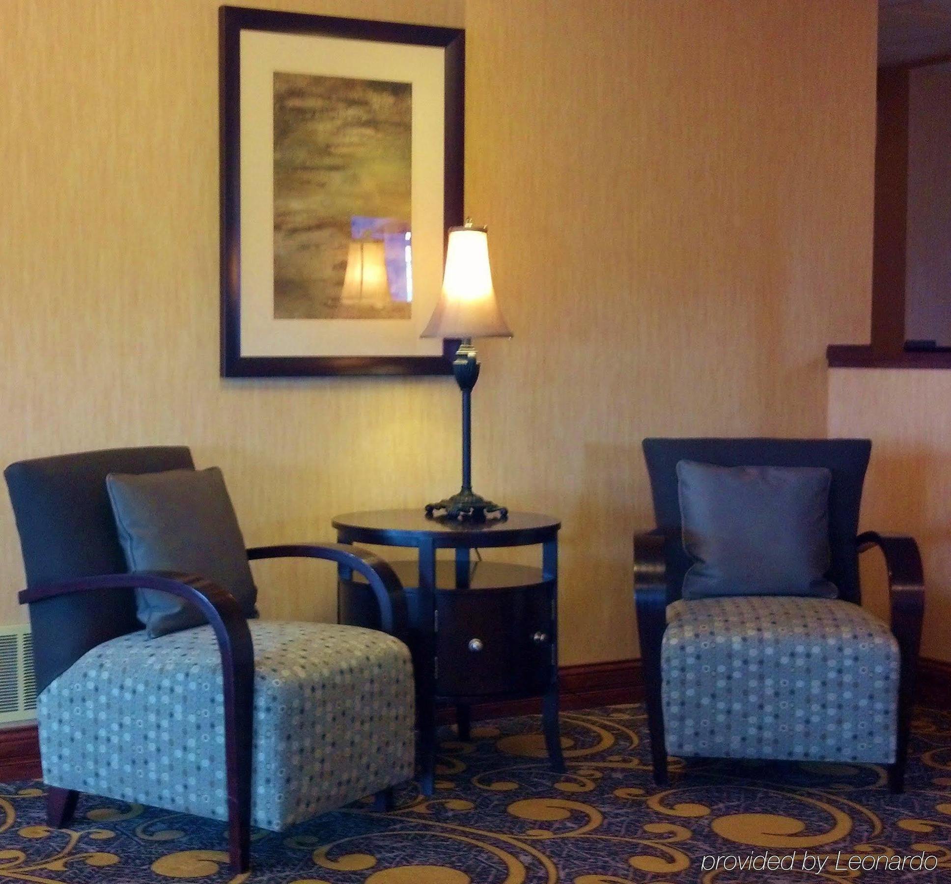 Holiday Inn Express Deforest By Ihg Εξωτερικό φωτογραφία